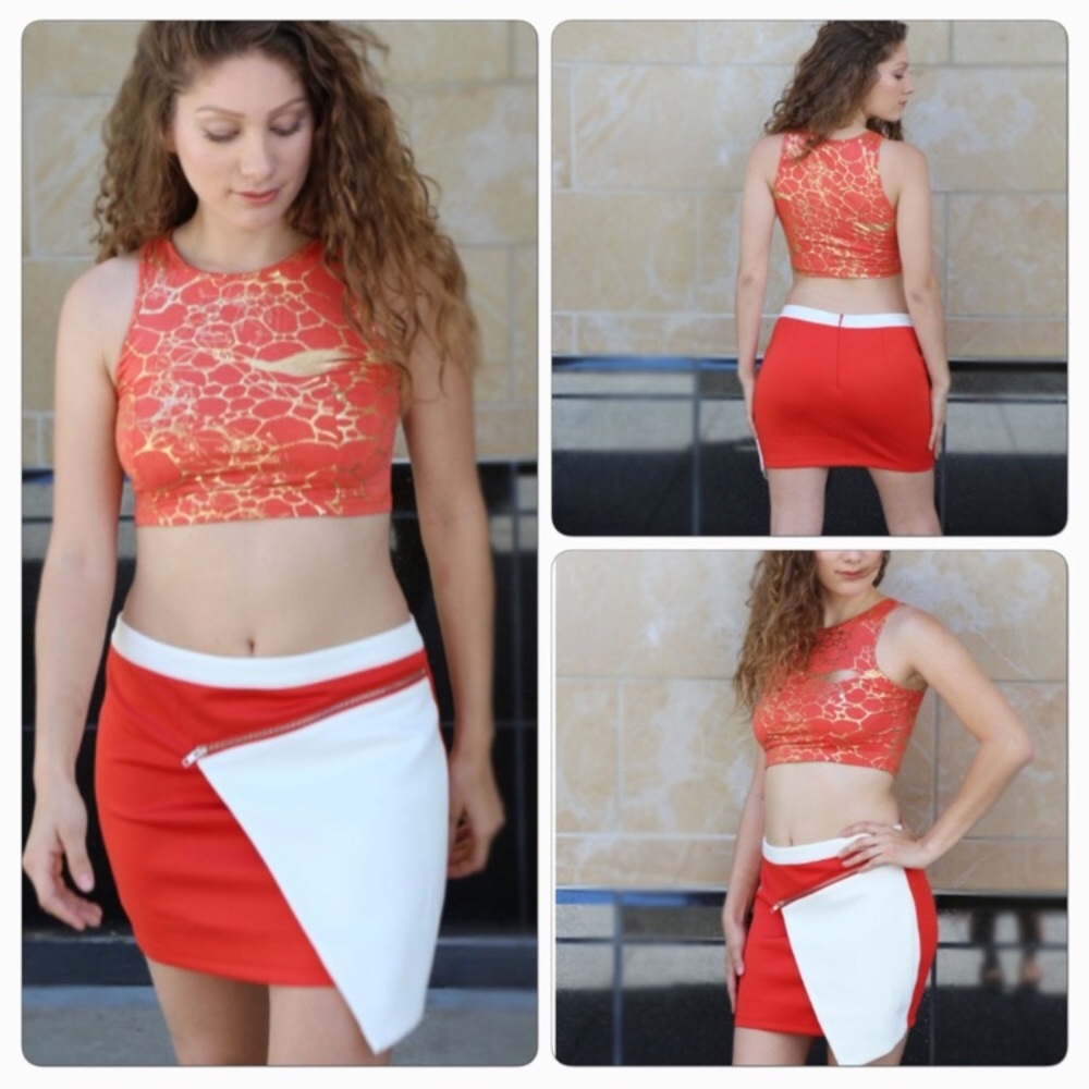 Crop Orange Gold Pattern Top - Picture 2 of 4
